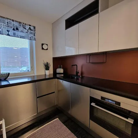 Апартаменты Stylish And Bright One-bedroom Оулу