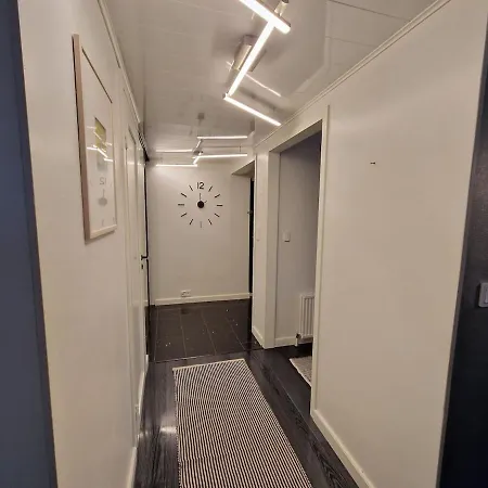 Апартаменты Stylish And Bright One-bedroom